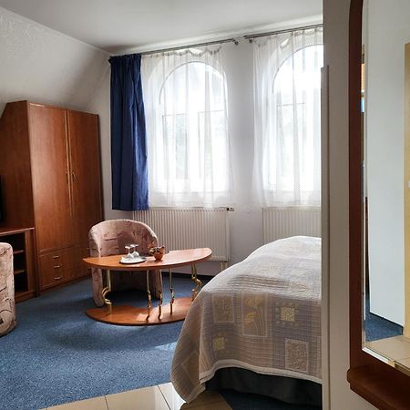 Hotel Margit 트렌시안스케테플리스 외부 사진