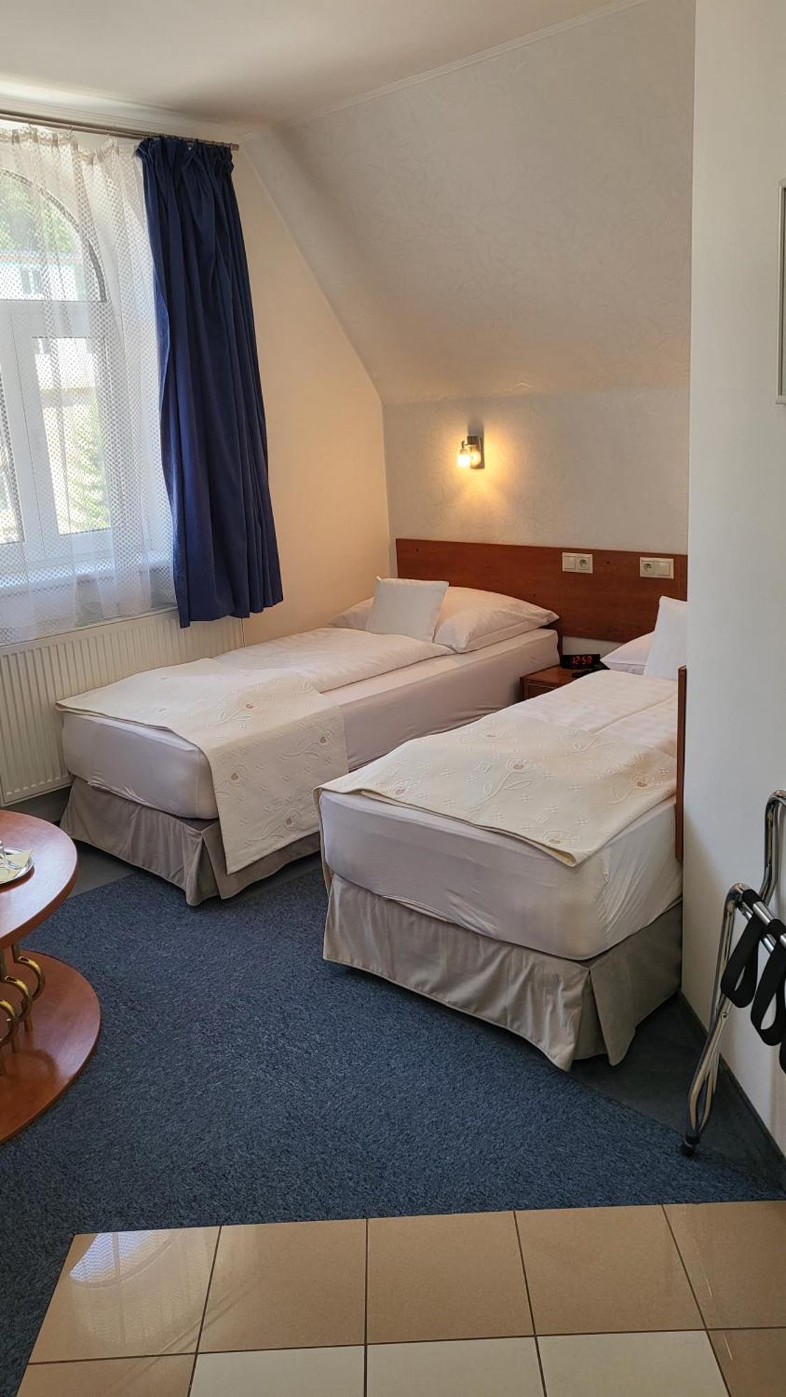Hotel Margit 트렌시안스케테플리스 외부 사진