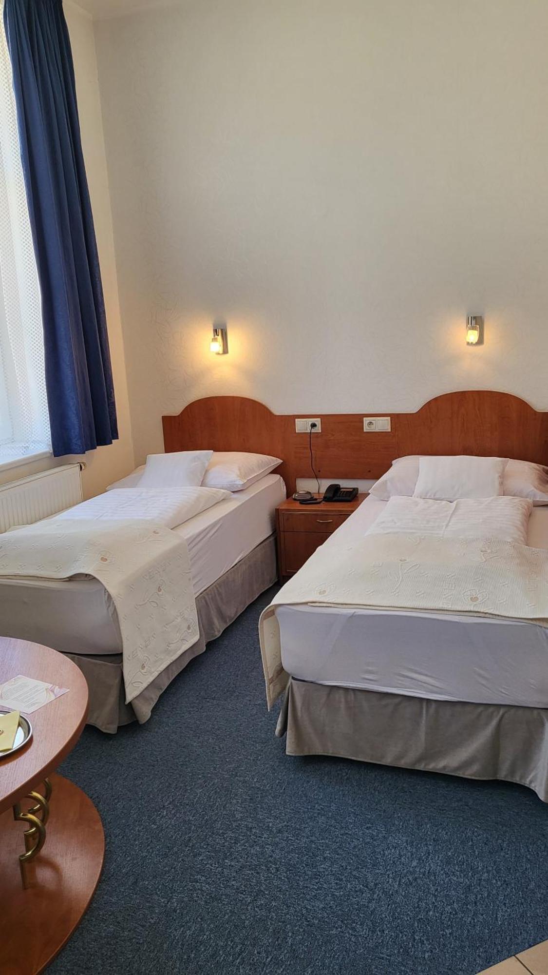 Hotel Margit 트렌시안스케테플리스 외부 사진