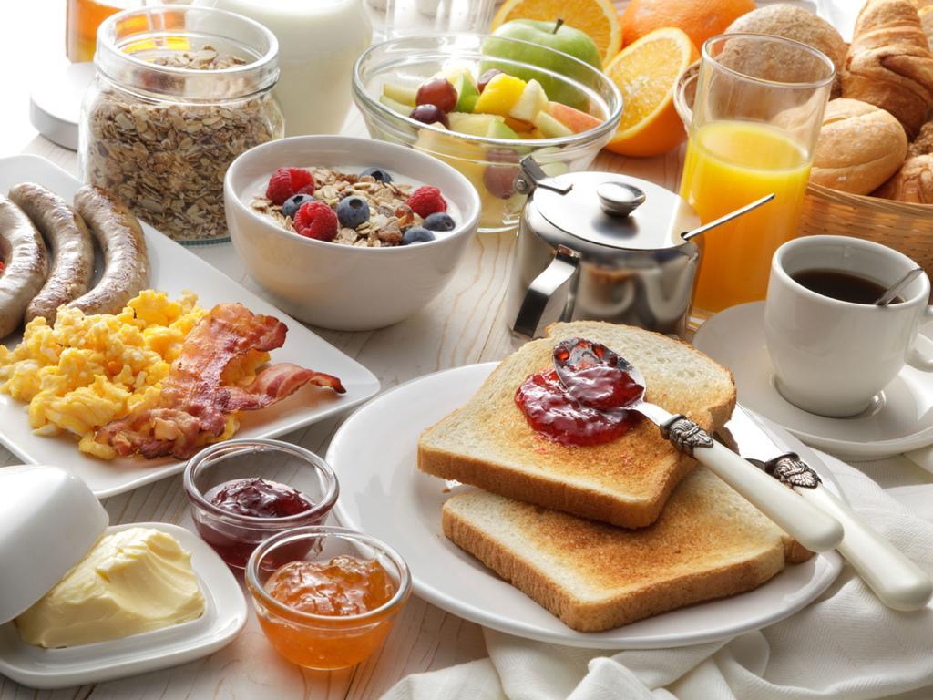 Hotel Margit 트렌시안스케테플리스 외부 사진