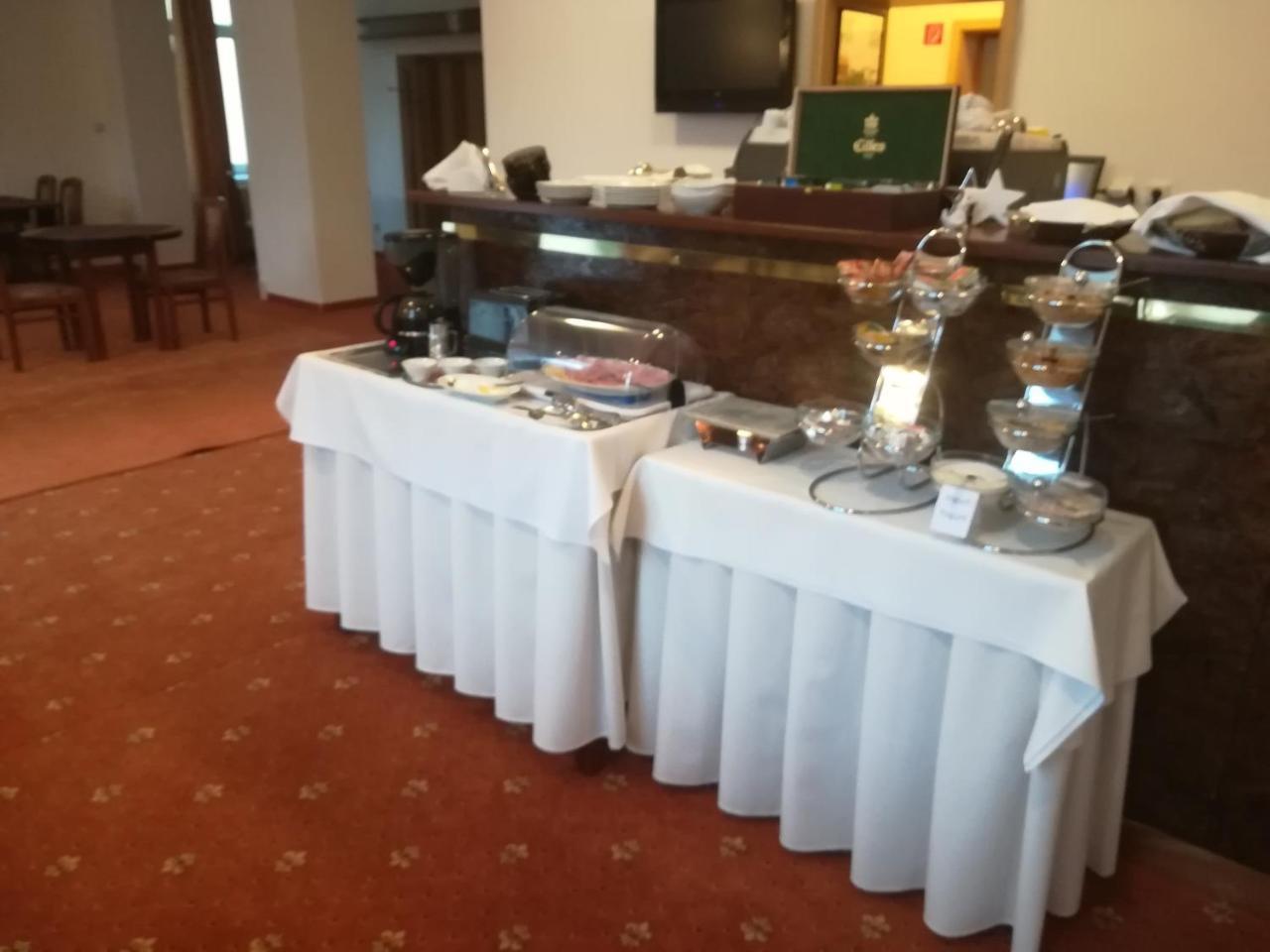 Hotel Margit 트렌시안스케테플리스 외부 사진